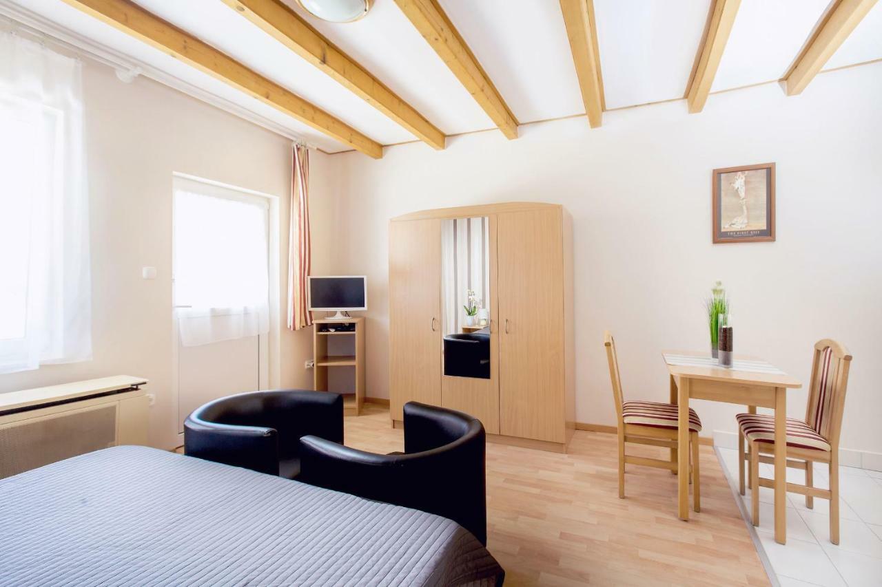 Apartman Szanyi Buk Exterior photo